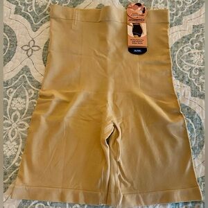 NWT Shapermint Essentials High-Waisted Shaper Shorts - XL/2XL - “Sand”